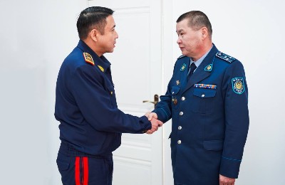 полиция