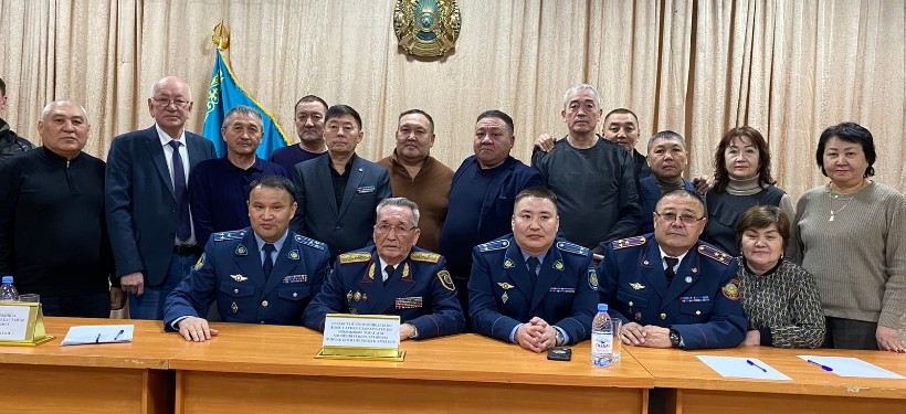 генералмен кездесу генералмен кездесу