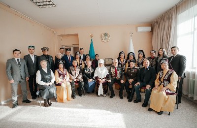 открытие мемориальной доски АНК