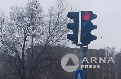 Arnapress.kz Arnapress.Arnapress Arnapresz Светофор,