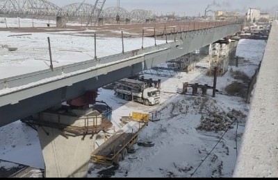 мост