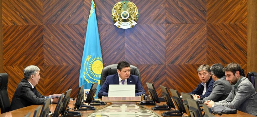 жиын, облыс әкімдігі, инвесторлар жиын, облыс әкімдігі, инвесторлар