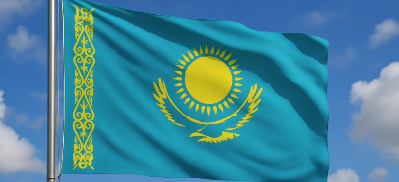 флаг Казахстана флаг Казахстана