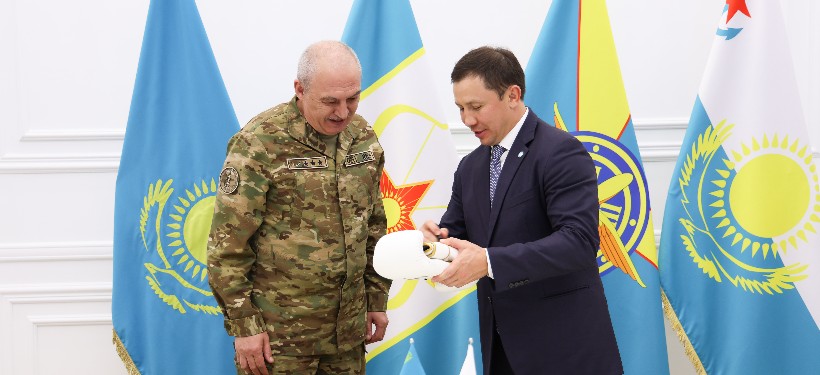 Минобороны, НОК, Руслан Жаксылыков, Геннадий Головкин Минобороны, НОК, Руслан Жаксылыков, Геннадий Головкин