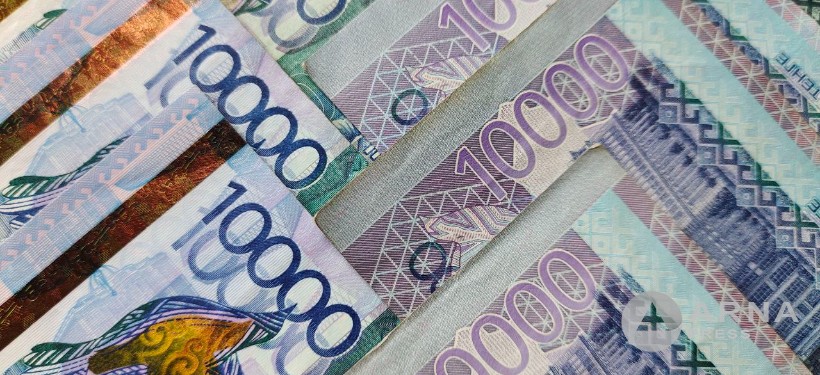 Более 20 млн тенге взыскали с "дропперов" в Казахстане