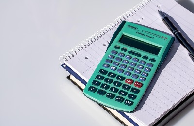 калькулятор, блокнот