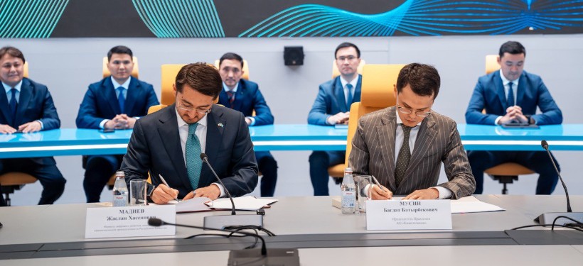 Жаслан Мадиев, Багдат Мусин