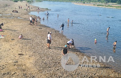 пляж, купание, Arnapress.kz