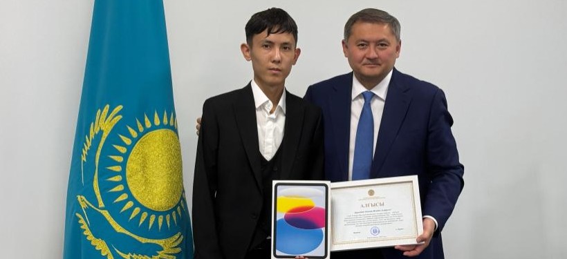 Саясат Нурбек, Жәнібек Әбілхан Саясат Нурбек, Жәнібек Әбілхан