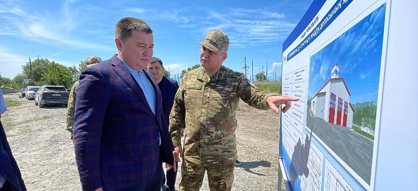 Серік Төленбергенов, Манарбек Шапағатов Серік Төленбергенов, Манарбек Шапағатов