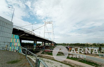 мост