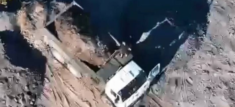 выброс мусора выброс мусора