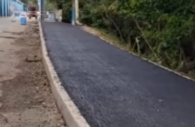 тротуар на острове