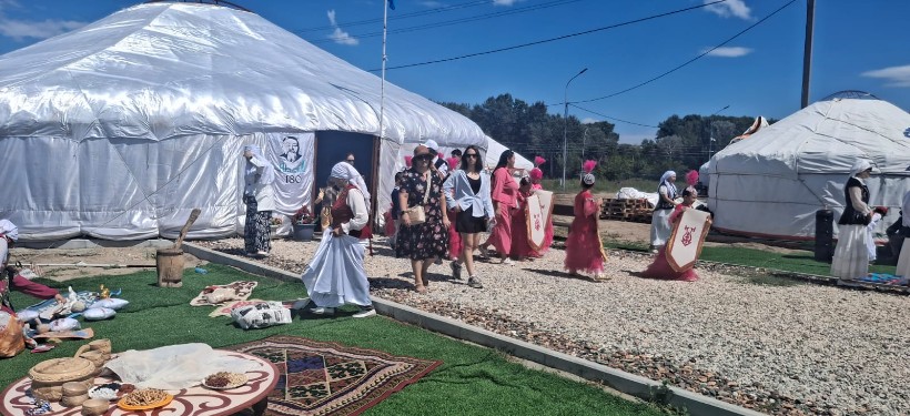юбилей Абая, юрта, этноаул юбилей Абая, юрта, этноаул
