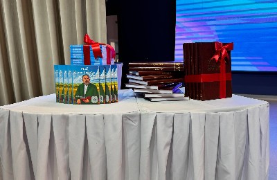 книги про Абая