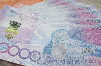 деньги, тенге