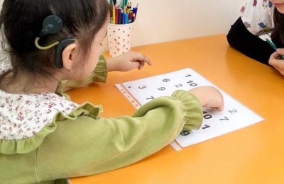 слухоречевая реабилитация