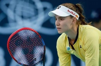 Елена Рыбакина