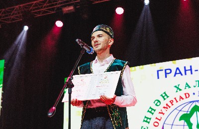 Мадияр Насыров