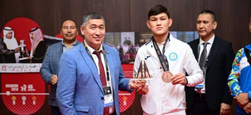 Дарын Мустафин Дарын Мустафин