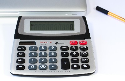 калькулятор, расходы