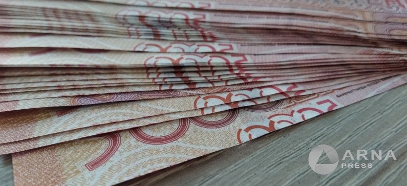 Снижение реальной зарплаты наблюдают казахстанские аналитики в некоторых сферах