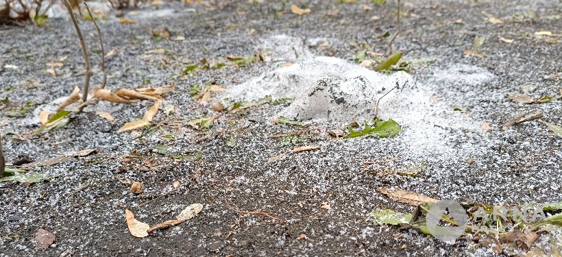 Штормовое предупреждение объявили в нескольких областях Казахстана