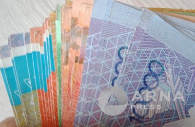 деньги, тенге