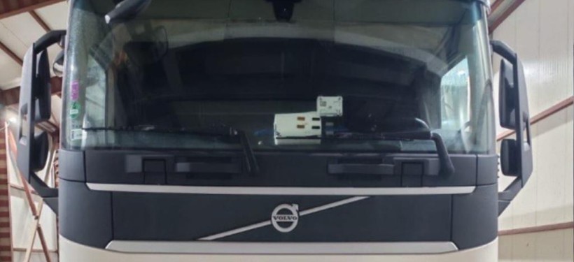 Нелегалы пытались пересечь границу Казахстана в грузовике со стройматериалами