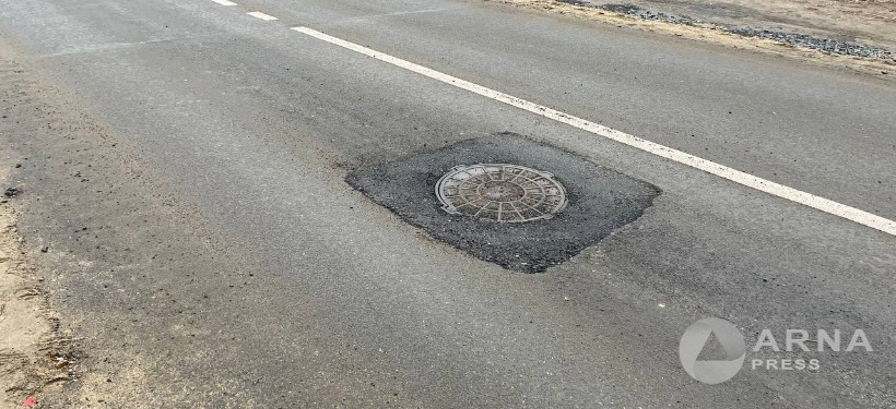 Люк, дорога, асфальт