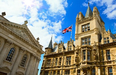 университет