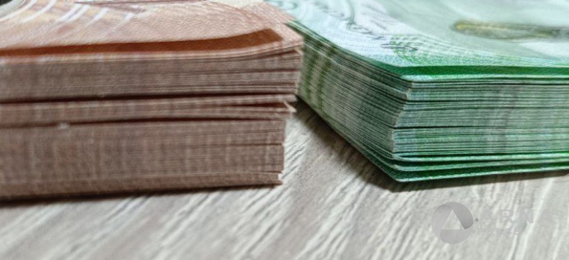 деньги, тенге