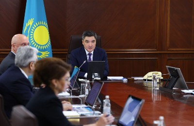 Қазақстанда жекеменшік мектеп пен емханаларда қаржылық заңбұзушылық себебінен қайта қаралады