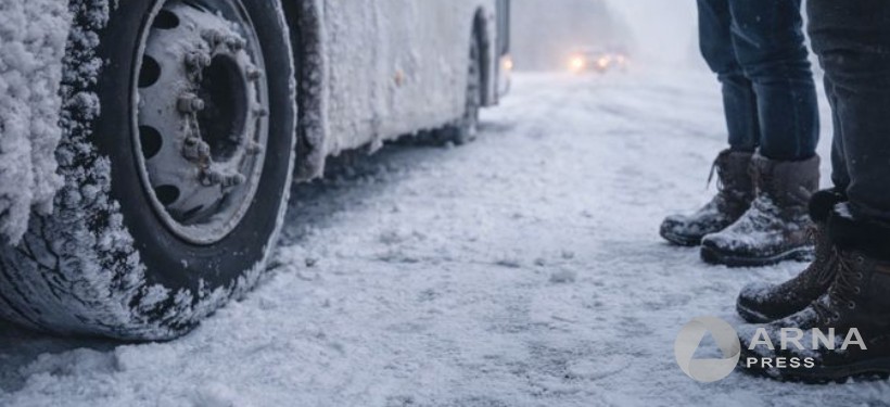 Пассажирский автобус международного маршрута сломался на трассе в СКО