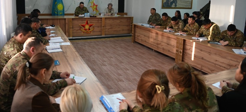 круглый стол