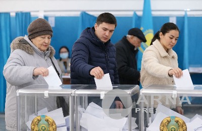 референдум, жаңа конституция, 15 наурыз