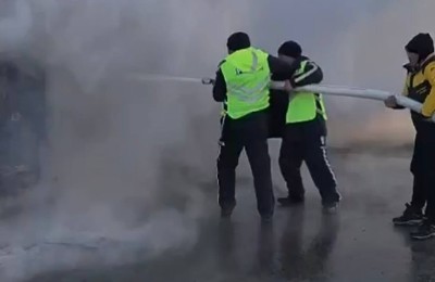 тушат грузовик