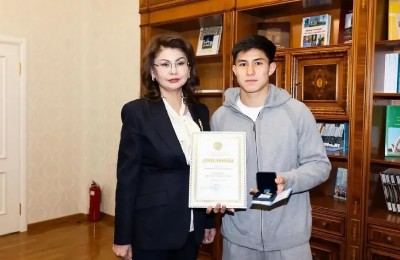 Футбол, Қайрат, Дастан, Дарын, сыйлық