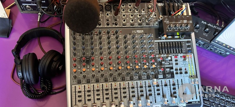 радио, телевидение, техникалық, үзіліс