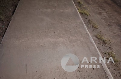 тротуар в пыли