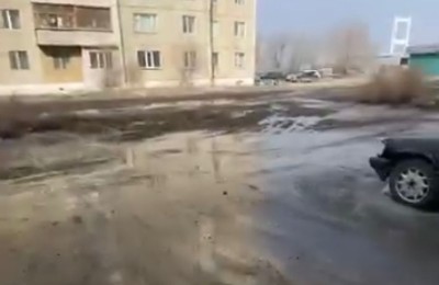 двор, грязь