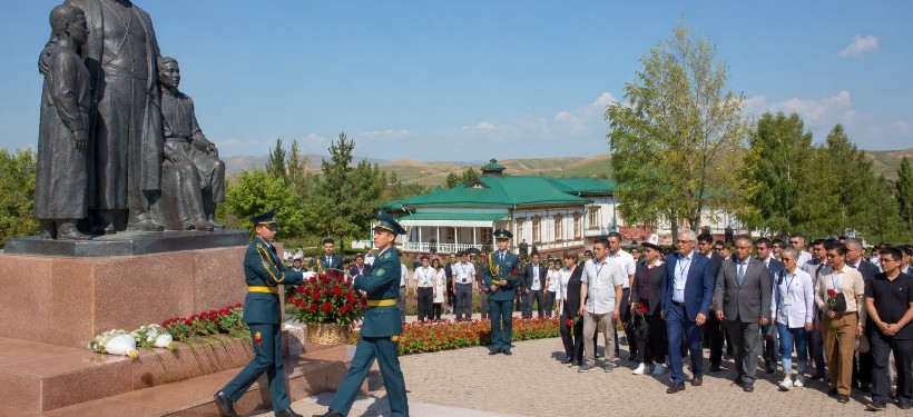 Абай оқулары, фестиваль