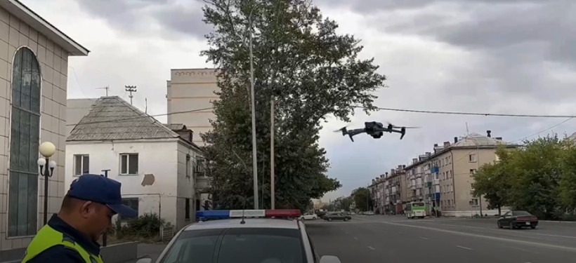 полиция с дроном