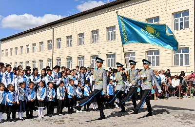 мектеп, білім күні, 1 сынып