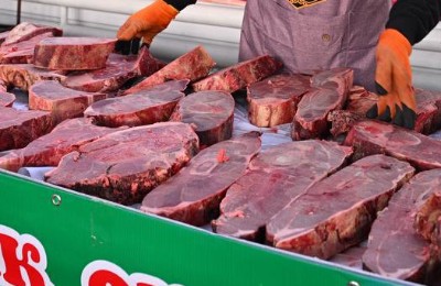 Что делают для стабилизации цен на социально значимые продукты, рассказали в акимате области Абай