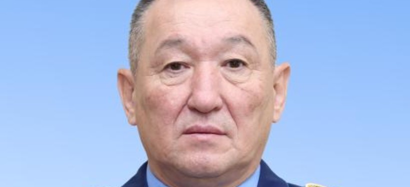 Даурен Косанов освобожден от должности министра обороны Казахстана
