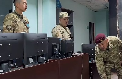 әскер, сарбаз, тексеру, Қорғаныс, министрлігі