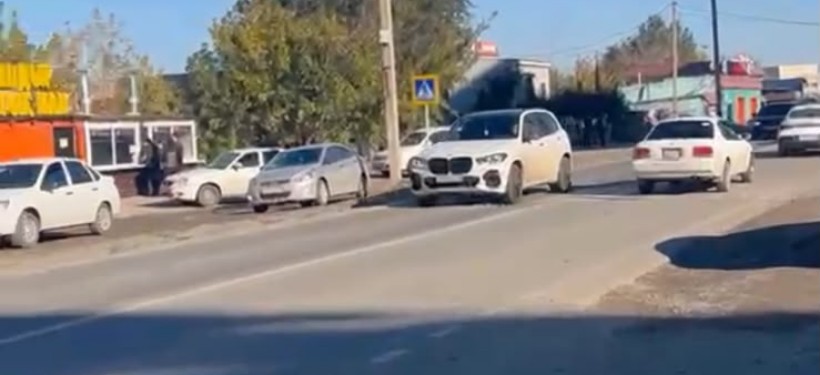 жол, Би Боранбай, жолақ